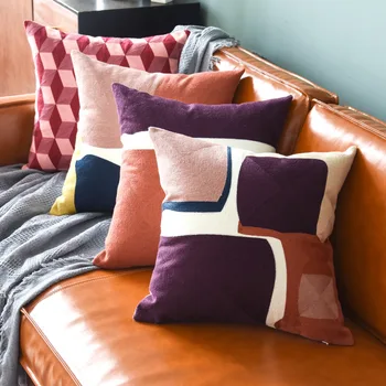 Raudonas kvadratas, geometrinio siuvinėjimo pagalvėlė padengti geltona violetinė aikštėje spalvos bloką sofa dekoro užvalkalas lovos, kėdės, biuro užvalkalas